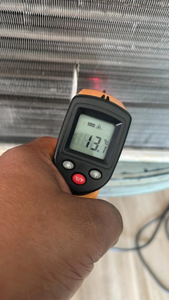 Rw Refrigerações Instalação, Manutenção, Limpeza e Infra-estrutura de Ar condicionado Split e Janela